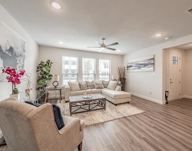 9713 Thorncrown Lane - Photo Thumbnail 2