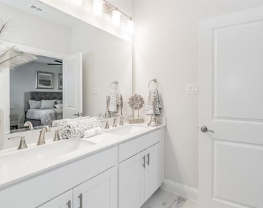 9713 Thorncrown Lane - Photo Thumbnail 23