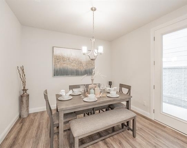 9713 Thorncrown Lane - Photo Thumbnail 13