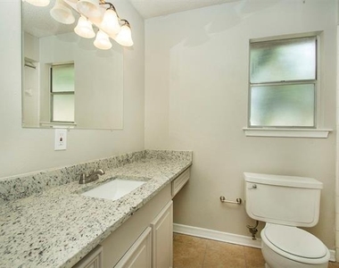 12833 Pandora Drive - Photo Thumbnail 17