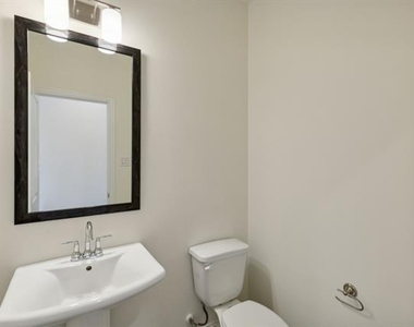 3765 Pierce Lane - Photo Thumbnail 8