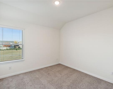 3765 Pierce Lane - Photo Thumbnail 17