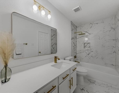 4512 Stepping Stone Drive - Photo Thumbnail 24