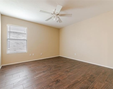 9013 Fremont Trail - Photo Thumbnail 17