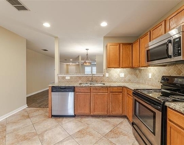 9013 Fremont Trail - Photo Thumbnail 9