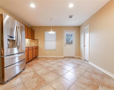 9013 Fremont Trail - Photo Thumbnail 8