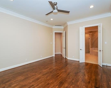 11351 Hilltop Road - Photo Thumbnail 9