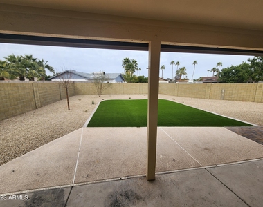 3746 W Surrey Avenue - Photo Thumbnail 1