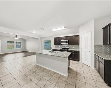 1236 Freestone Court - Photo Thumbnail 4