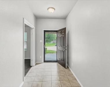 1236 Freestone Court - Photo Thumbnail 23