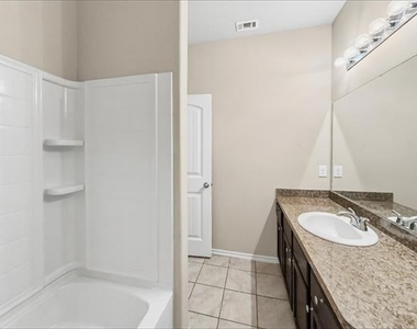 1236 Freestone Court - Photo Thumbnail 19
