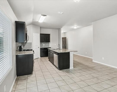 1236 Freestone Court - Photo Thumbnail 6