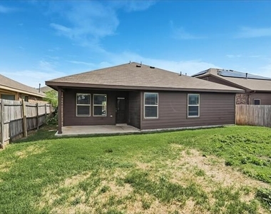 1236 Freestone Court - Photo Thumbnail 25