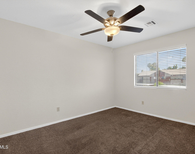 16033 N 25th Street - Photo Thumbnail 16