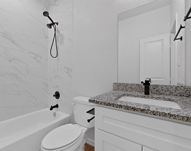 2000 Skylark Drive - Photo Thumbnail 24