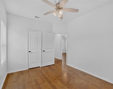 2000 Skylark Drive - Photo Thumbnail 27
