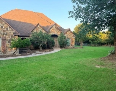 129 Acorn Lane - Photo Thumbnail 1