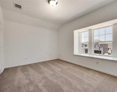 1820 Purtis Creek Drive - Photo Thumbnail 24