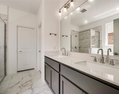 1820 Purtis Creek Drive - Photo Thumbnail 19