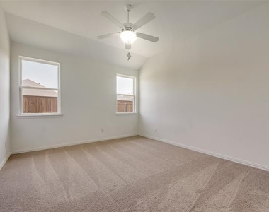 1820 Purtis Creek Drive - Photo Thumbnail 17