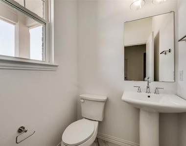 1820 Purtis Creek Drive - Photo Thumbnail 15