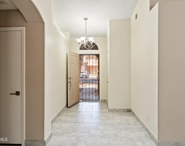 20223 N 30th Street - Photo Thumbnail 2