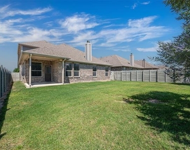 1500 Canary Lane - Photo Thumbnail 33
