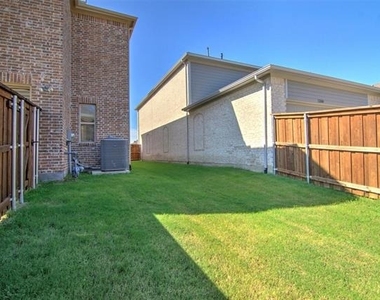 12618 Akenside Road - Photo Thumbnail 25