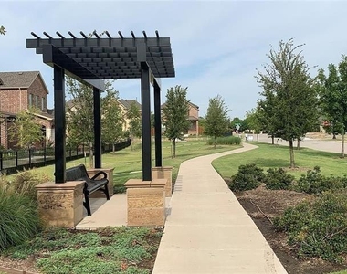 12618 Akenside Road - Photo Thumbnail 28
