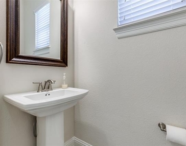 12618 Akenside Road - Photo Thumbnail 12