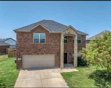 800 Cormorant Drive - Photo Thumbnail 2