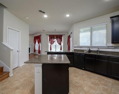 800 Cormorant Drive - Photo Thumbnail 8