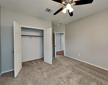 7908 Swan Park Drive - Photo Thumbnail 14