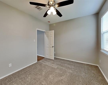 7908 Swan Park Drive - Photo Thumbnail 12