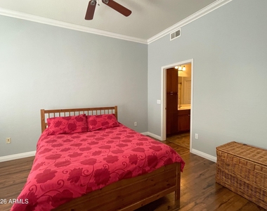 14575 W Mountain View Boulevard - Photo Thumbnail 9