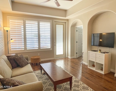 14575 W Mountain View Boulevard - Photo Thumbnail 4