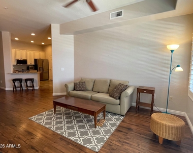 14575 W Mountain View Boulevard - Photo Thumbnail 7