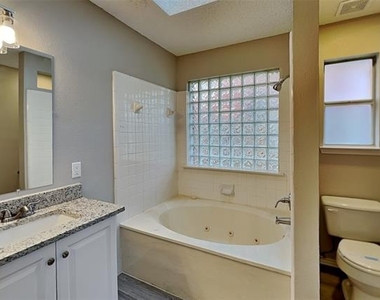 7224 Indiana Avenue - Photo Thumbnail 9