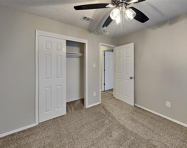 7224 Indiana Avenue - Photo Thumbnail 13