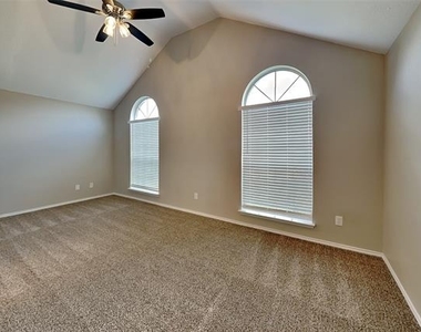 7224 Indiana Avenue - Photo Thumbnail 7