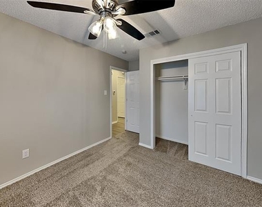7224 Indiana Avenue - Photo Thumbnail 10