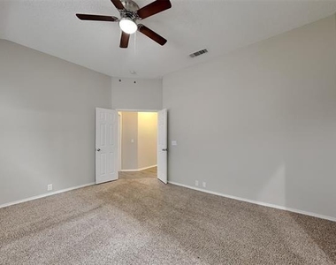 7411 Sonoma Valley Drive - Photo Thumbnail 8