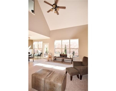 1708 Estacado Drive - Photo Thumbnail 12