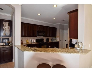 1708 Estacado Drive - Photo Thumbnail 3