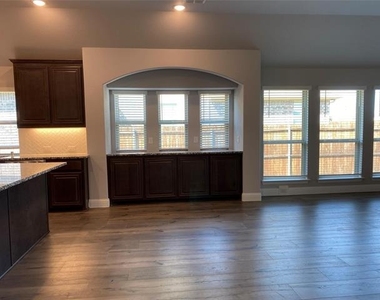 713 Smothermon Farm Road - Photo Thumbnail 7