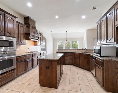 4013 Dalton Drive - Photo Thumbnail 2