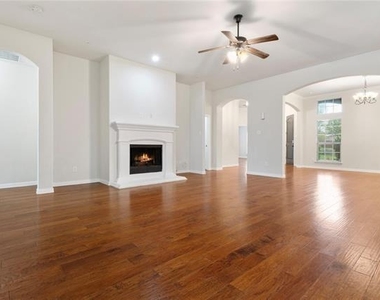 4013 Dalton Drive - Photo Thumbnail 25