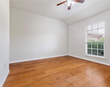 4013 Dalton Drive - Photo Thumbnail 17