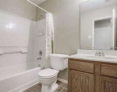 507 Thunder Trail - Photo Thumbnail 10