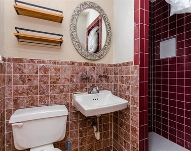 4808 Terrace Trail - Photo Thumbnail 14
